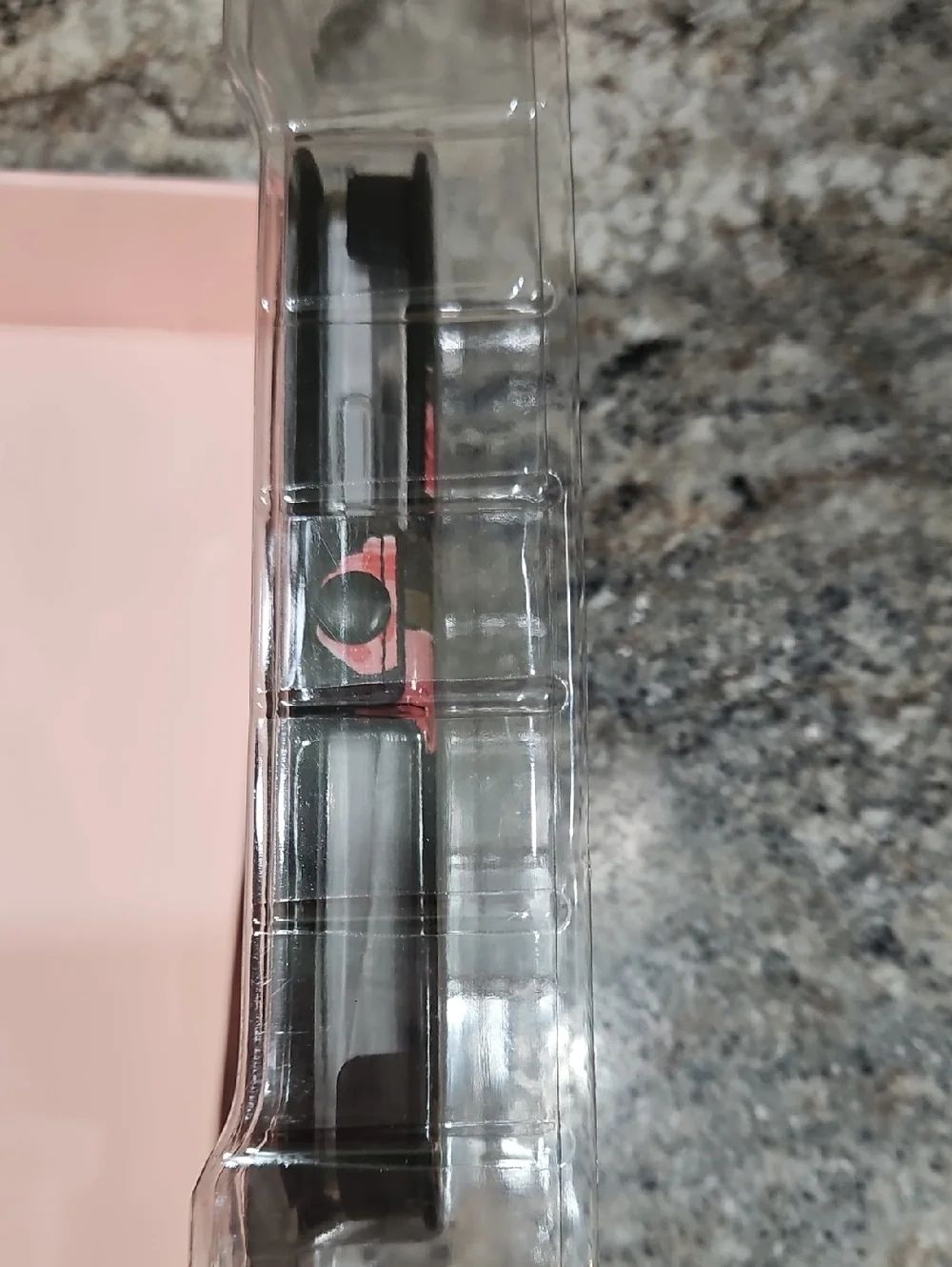 📣kate spade Black with Pink Floral iPhone 12/12 Pro Folio Case